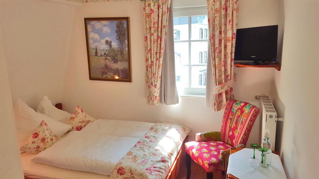Altes Zollhaus Bed & Breakfast ไบล์ชไตน์ ภายนอก รูปภาพ